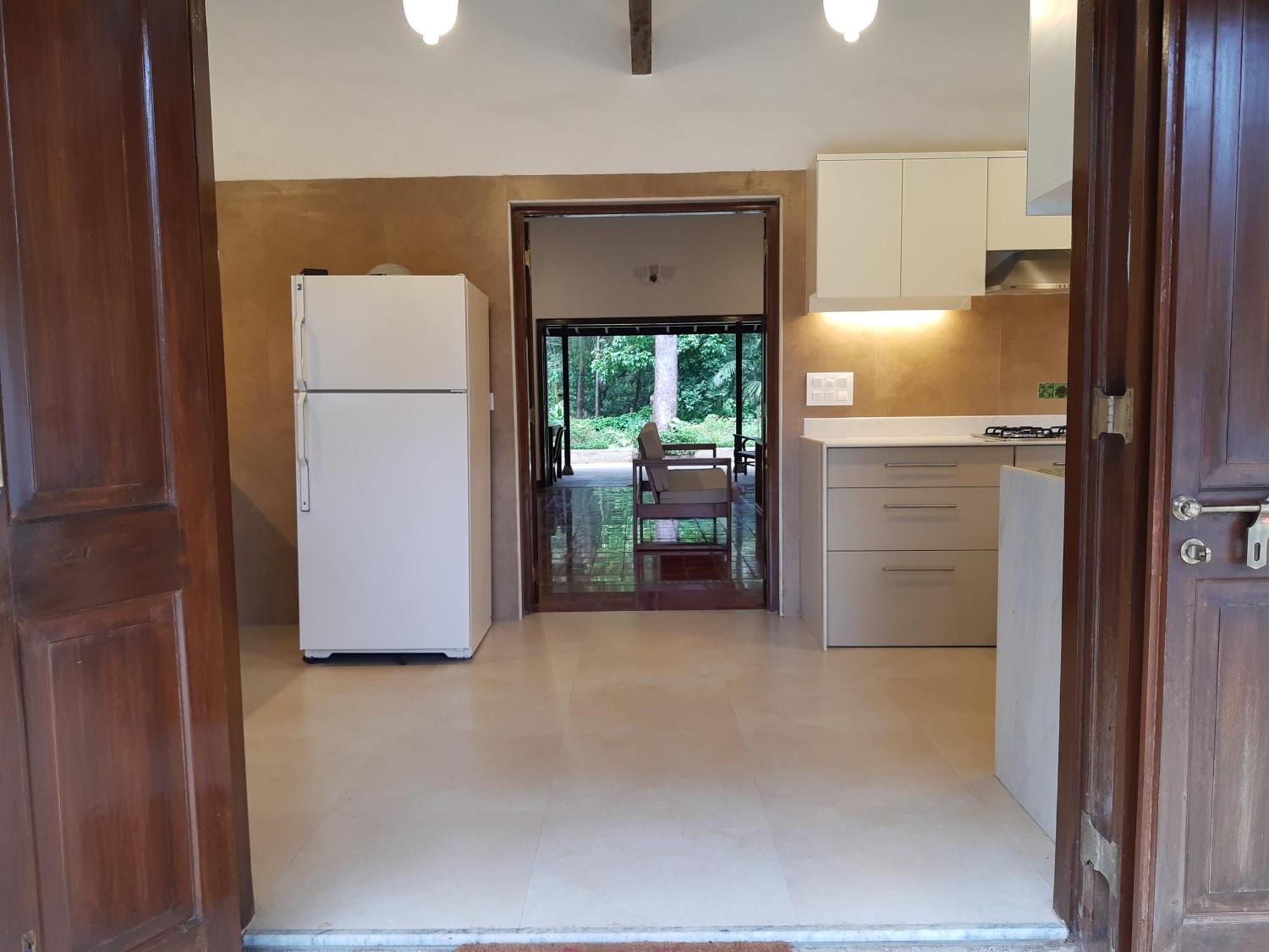 Banyan House - Luxurious 4 Bedroom Villa On One Acre, Near The Beach 纳加奥恩 外观 照片