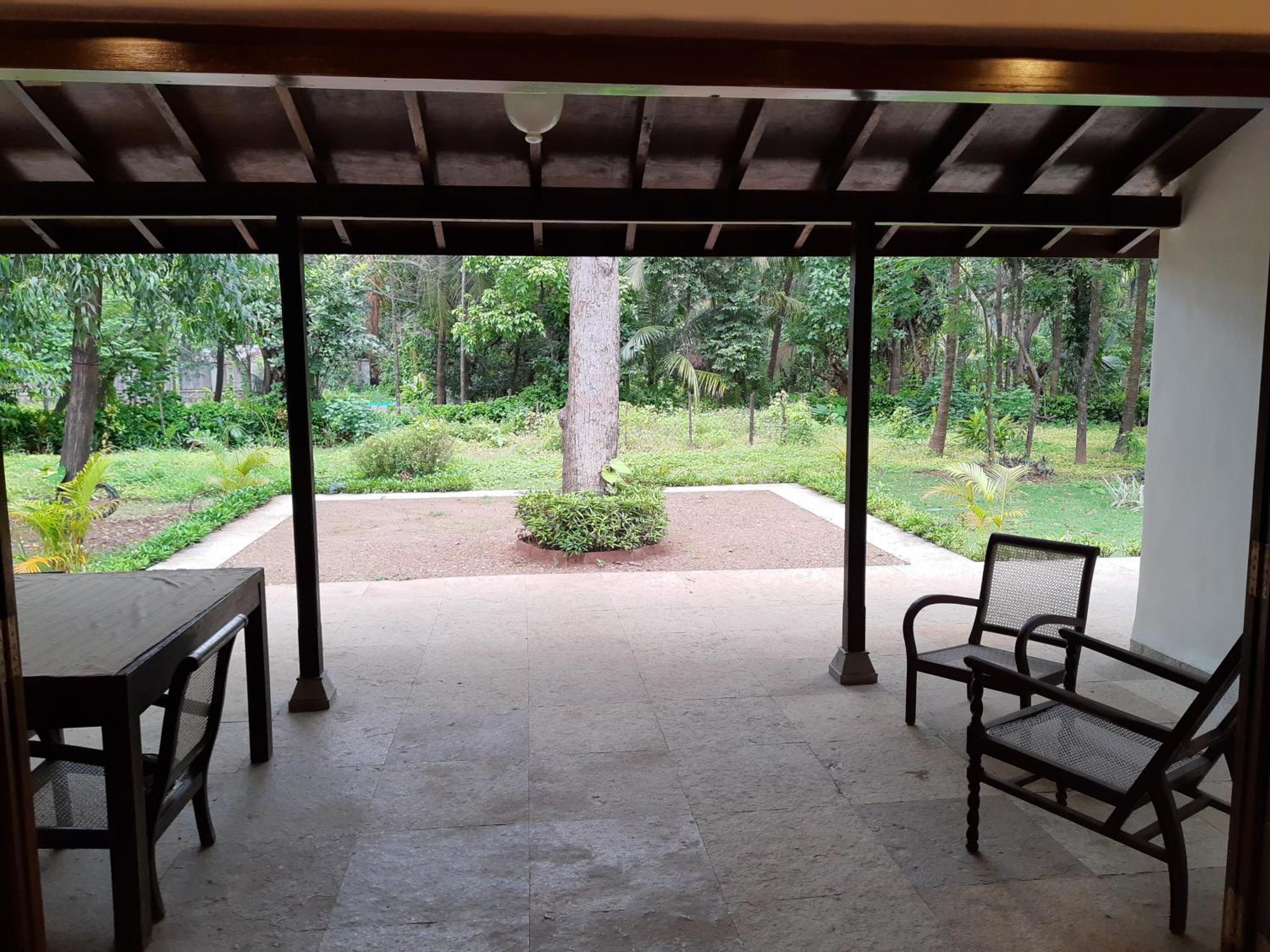 Banyan House - Luxurious 4 Bedroom Villa On One Acre, Near The Beach 纳加奥恩 外观 照片